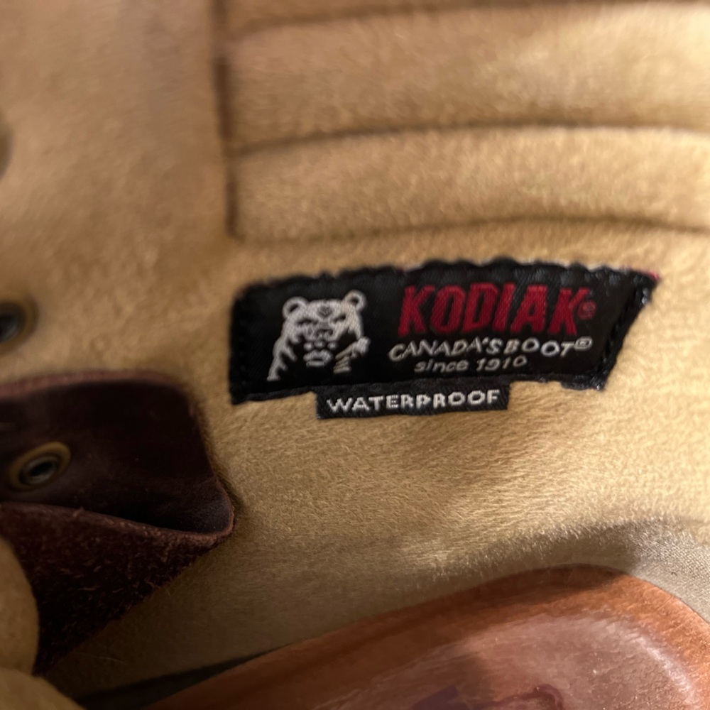Kodiak Tan Waterproof Boots - Picture 5 of 6